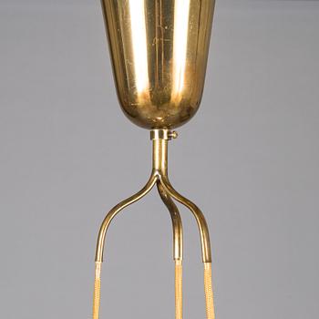 Paavo Tynell, A mid-20th century chandelier for Taito, Finland.