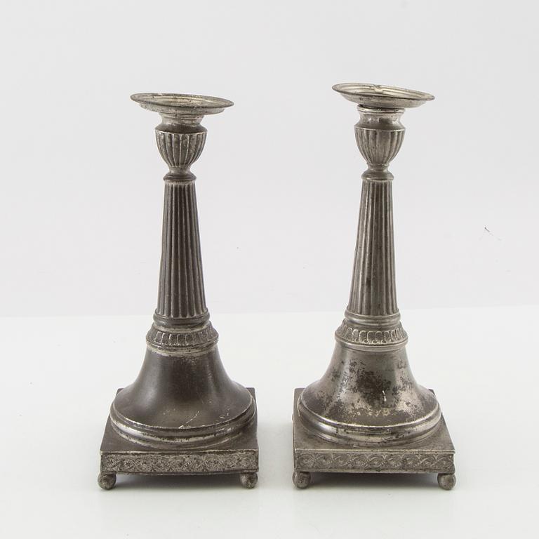 Nils Justelius ljusstakar ett par tenn Eksjö 1812.