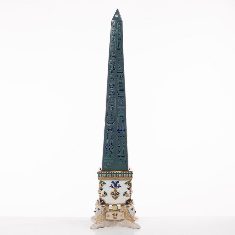 Lladró, figurine, "Thotmes I obelisk (green)", Spain.