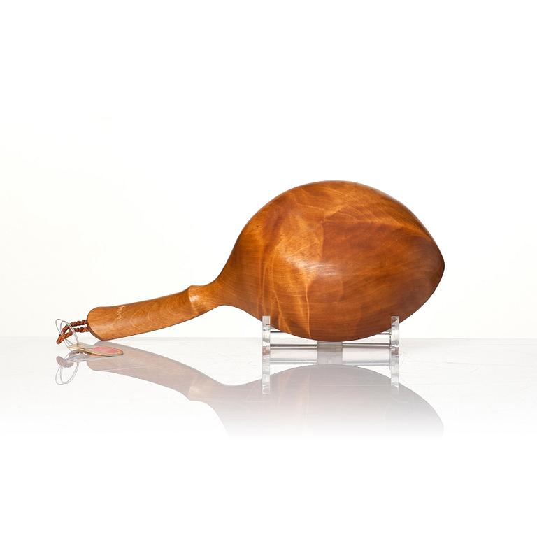 Hans Sunna, a milk vessel.