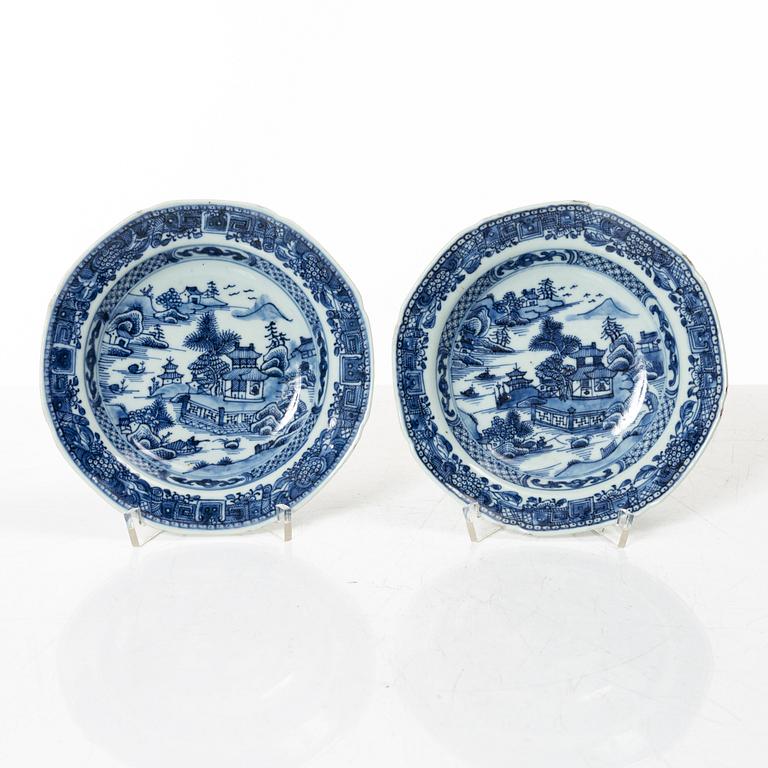 Parti kompaniporslin, 8 delar, Qingdynastin, Kina, 1700/1800-tal.