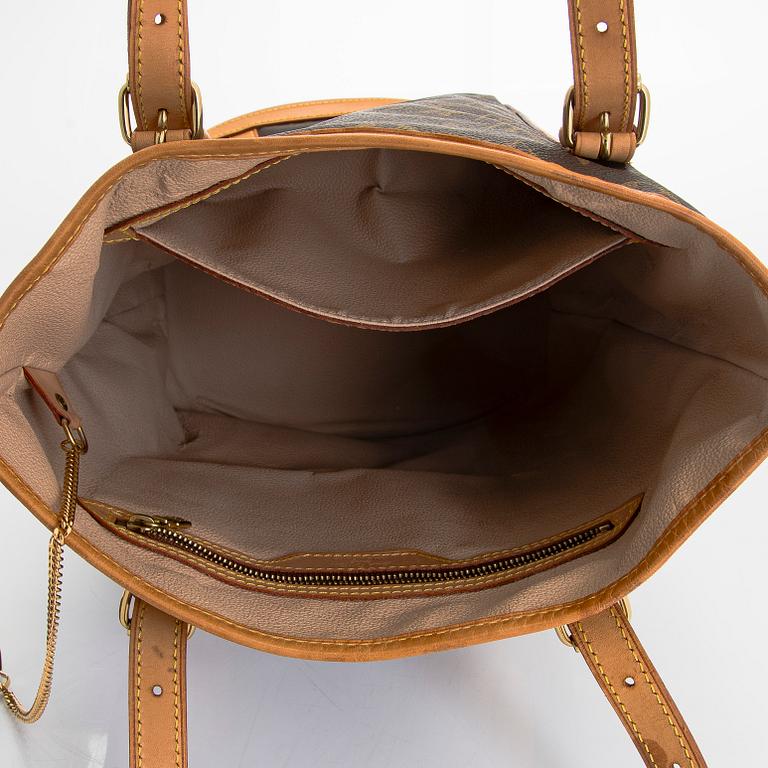 Louis Vuitton, a Monogram Canvas "Bucket" bag and pochette.