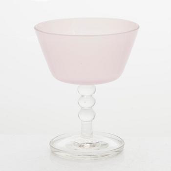 Nanny Still, skål, "Tzarina", signerad Riihimäen Lasi O.Y. Nanny Still.