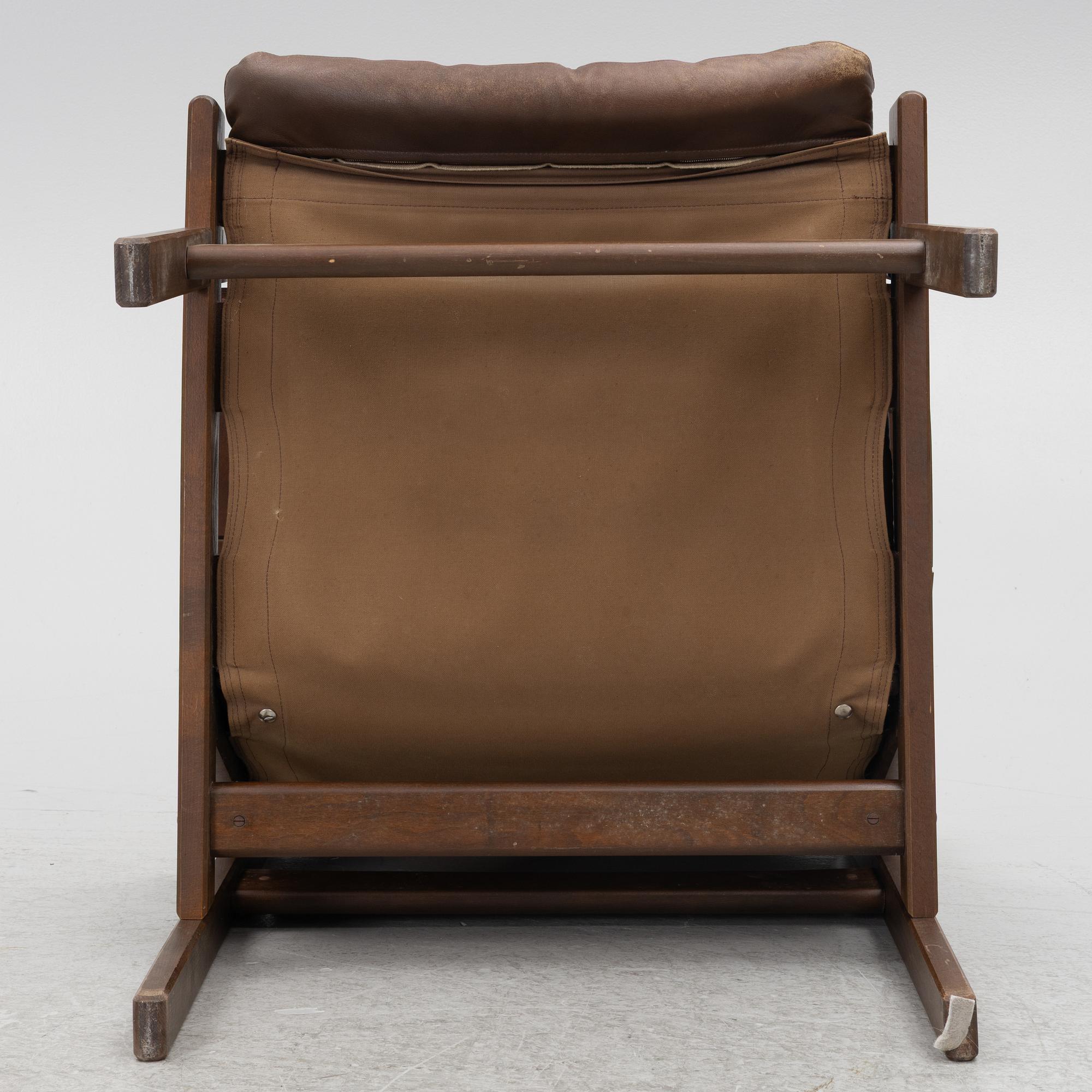 Torbjørn Afdal, a pair of 'Hunter' armchairs, Stranda industri, Bruksbo, Norway, 1970s.
