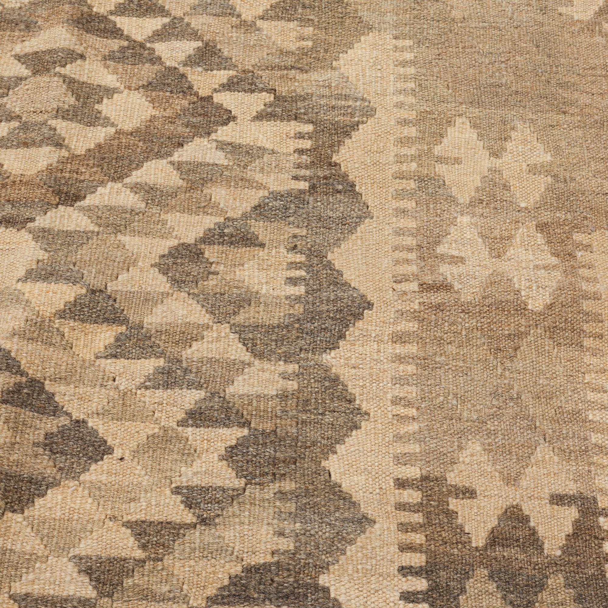 MATTA KELIM 297 X 188 CM.