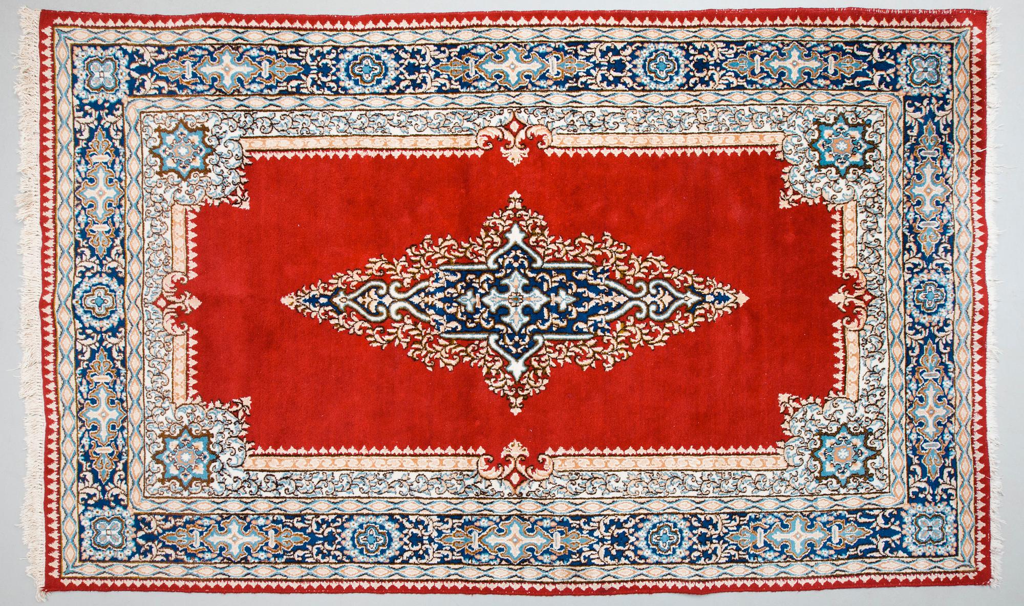 MATTA, kirman, 241x147 cm.