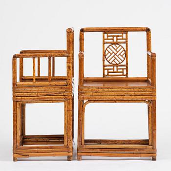 Karmstolar, ett par, fläckig bambu. Qingdynastin, 1800-tal.