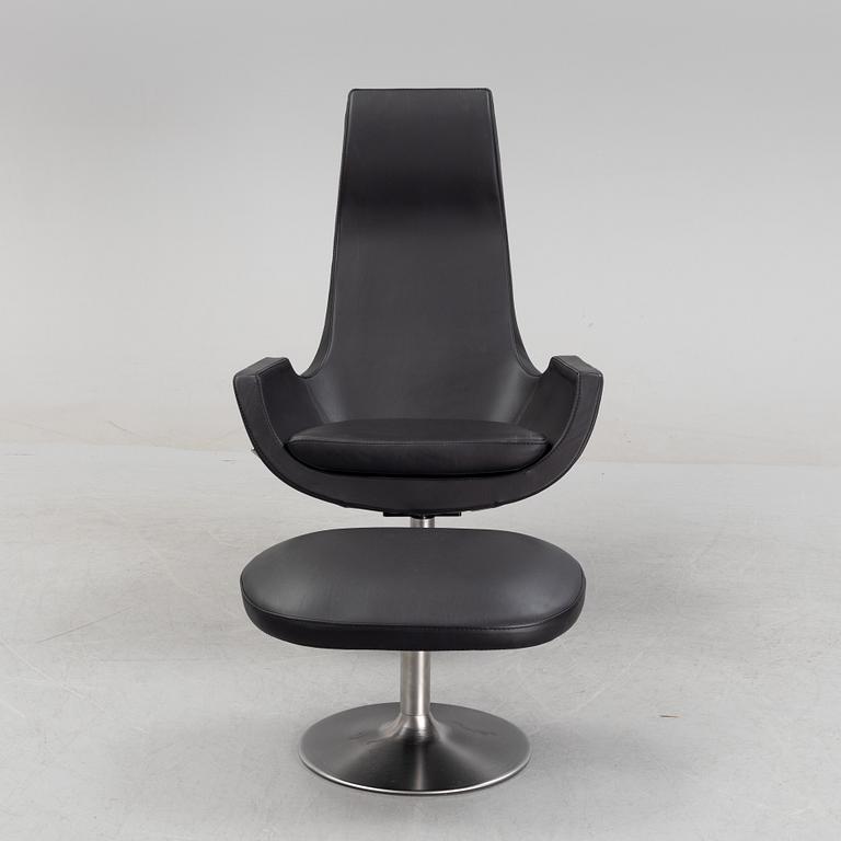 A 'Clipper' lounge chair with stool by Carl-Henrik Spak for Ire.