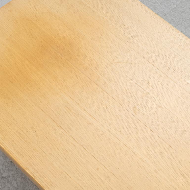 Alvar Aalto, coffee table, Artek.