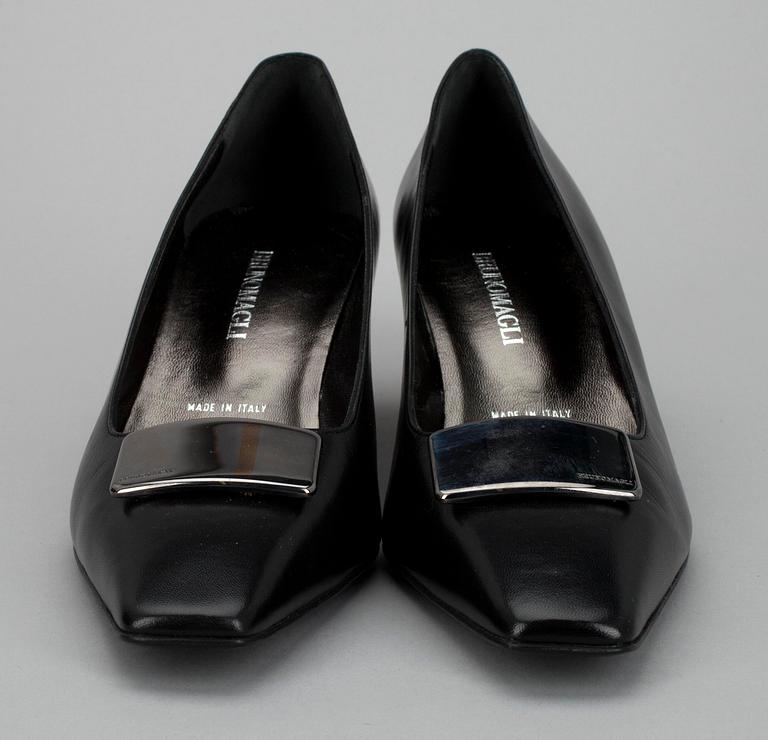 SKOR, pumps, Bruno Magli i originalkartong.