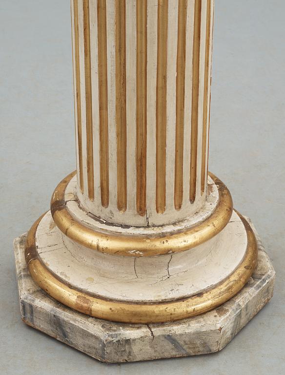 A Gustavian late 18th century column.