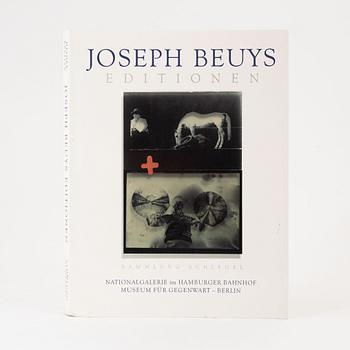 Joseph Beuys, art multiple felt postcard, Edition Staeck, Heidelberg.