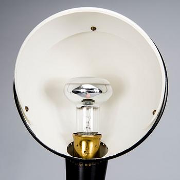 ALVAR AALTO, PÖYTÄVALAISIN, A 703. Valmistanut Valaistustyö. 1950-luku.