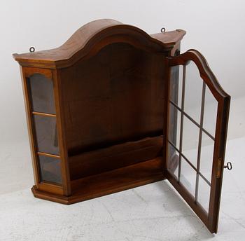 VÄGGSKÅP, nyrokoko.