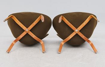 FÅTÖLJER, 1 par, "Svanen", Arne Jacobsen, Fritz Hansen, Danmark 1960-tal.
