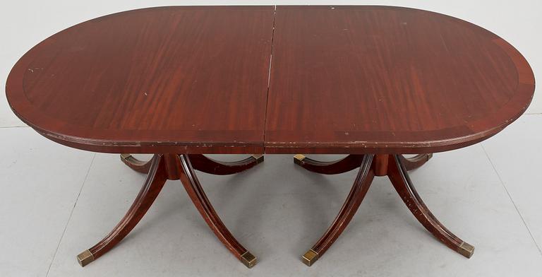 MATSALSBORD, engelsk stil, 1900-talets andra hälft.