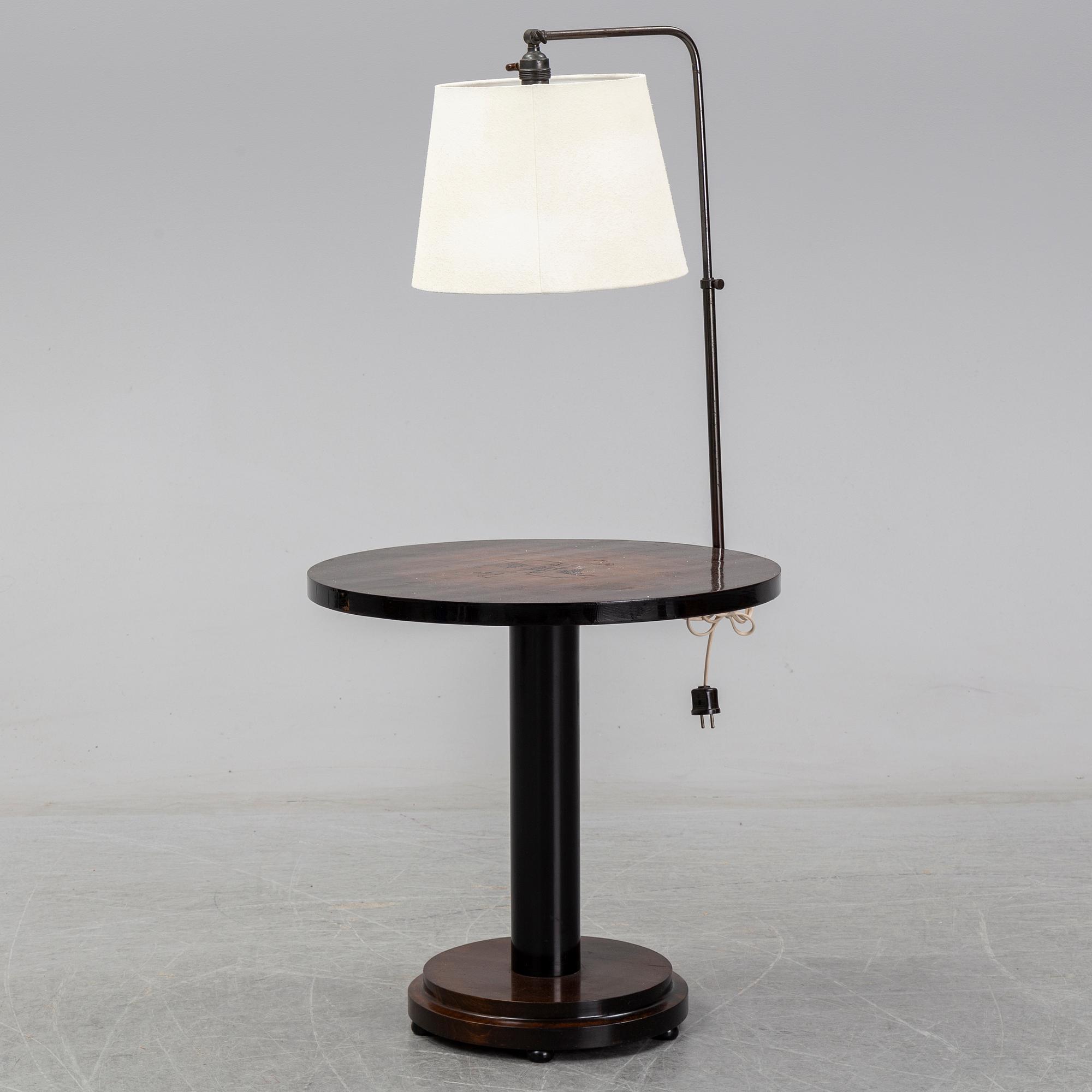 GOLVLAMPA MED BORD, 1920-/1930-tal.