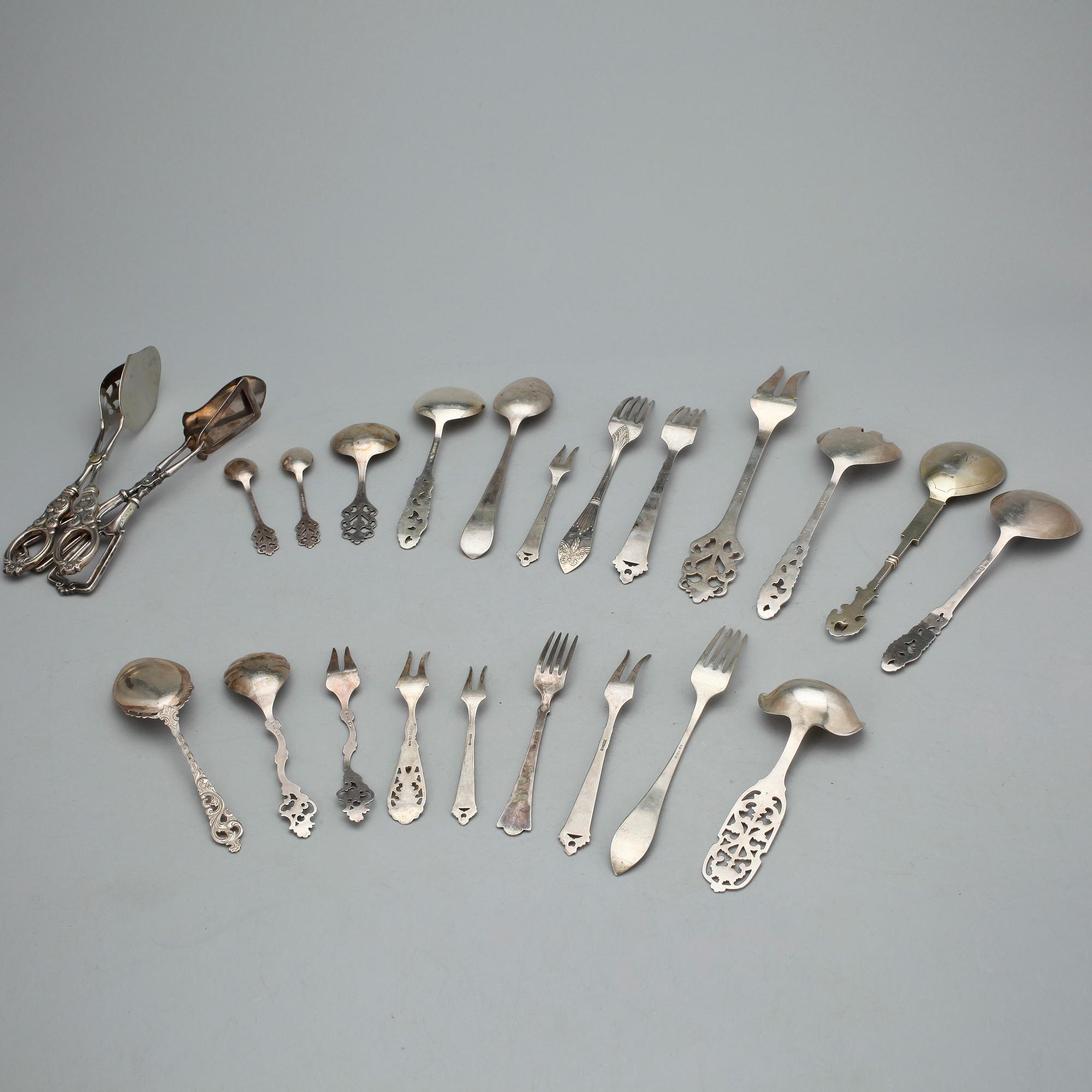 PARTI SILVER, 43 delar, mestadels Norge. Vikt ca 1253 gram.