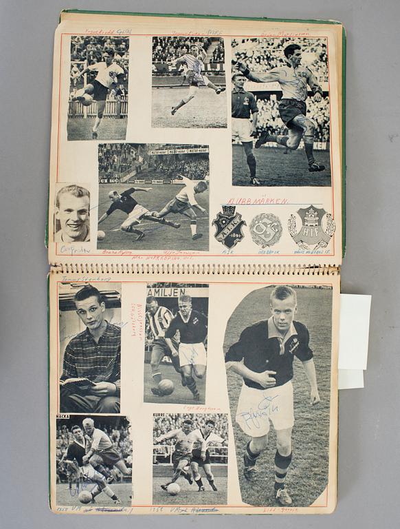 SAMLING FOTBOLLSAUTOGRAFER, bla Ryska landslaget -64, Benfica, Nacka Skoglund, Prawitz Öberg, 1960-70-tal.