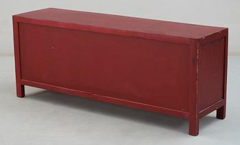 SIDEBORD, Kina, modern tillverkning.