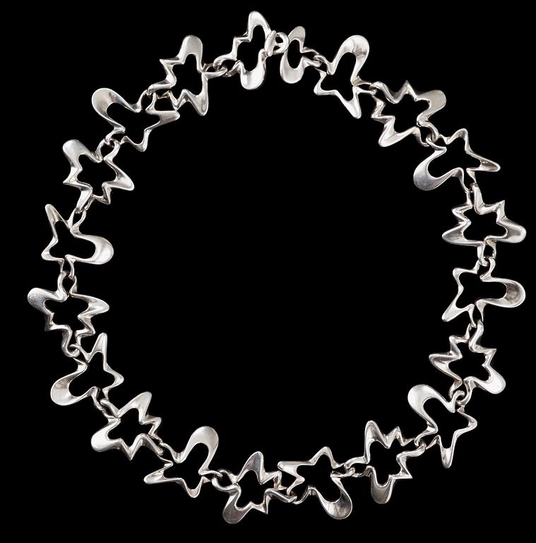 A Henning Koppel sterling necklace by Georg Jensen, Copenhagen 1945-77, design nr 88B.