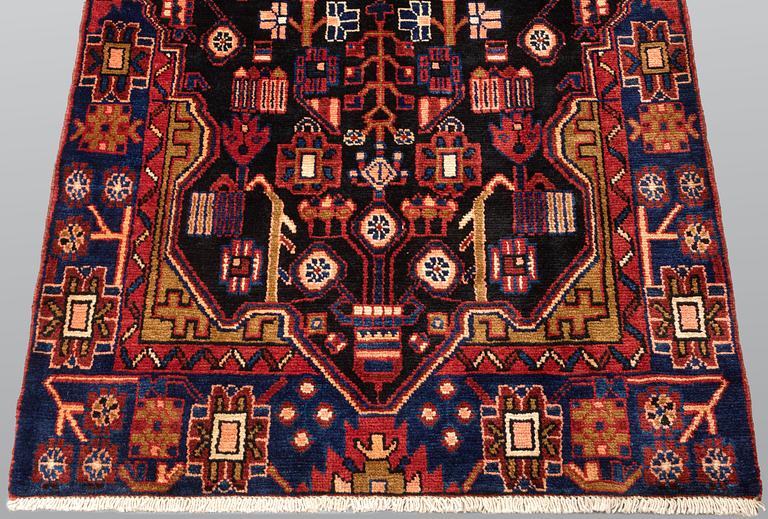 A runner, North east persian, ca 501 x 101 cm.