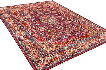A Kashmar carpet, c. 415 x 285 cm.