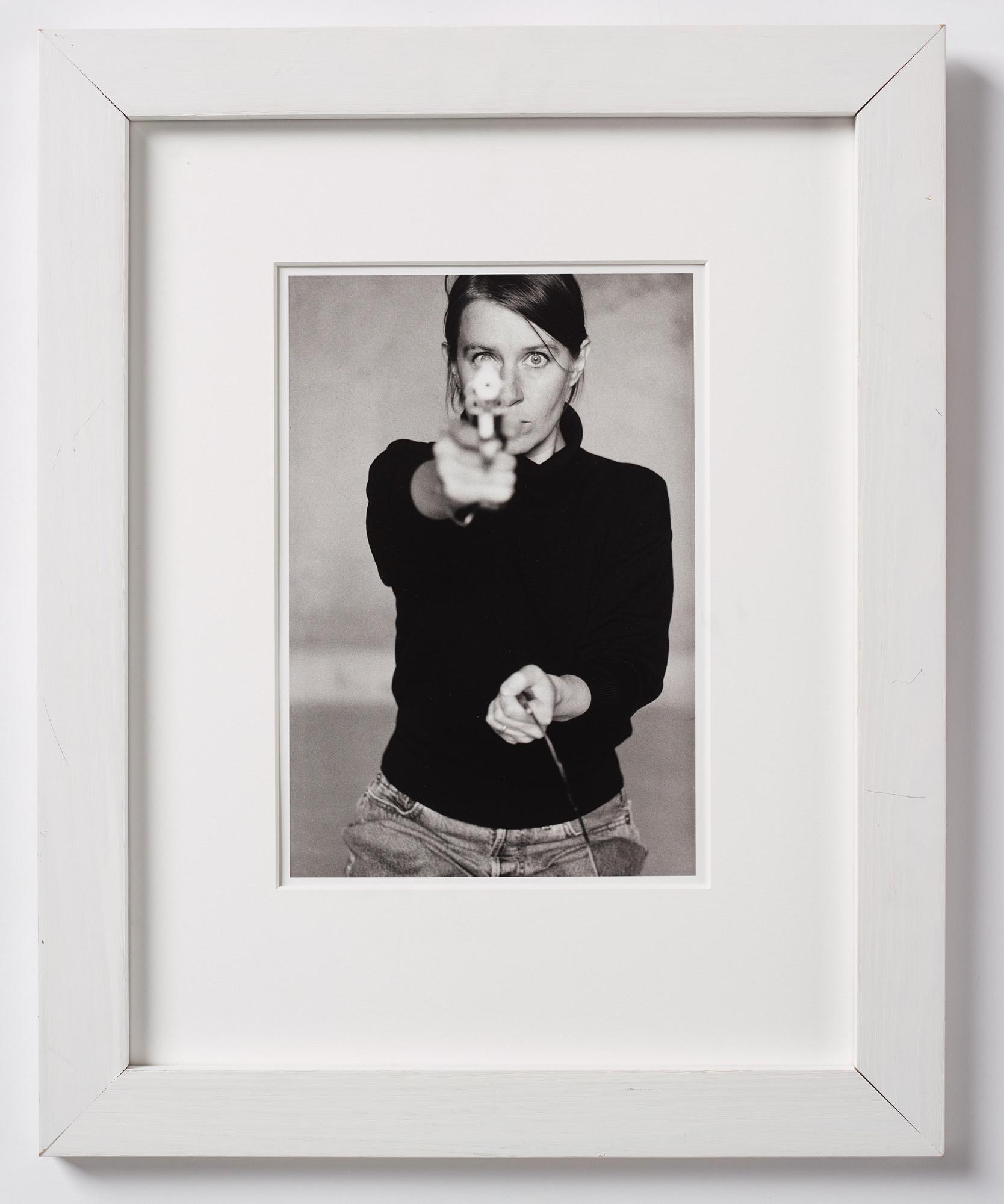 Cecilia Edefalk, 'Självporträtt med Pistol', 1993.