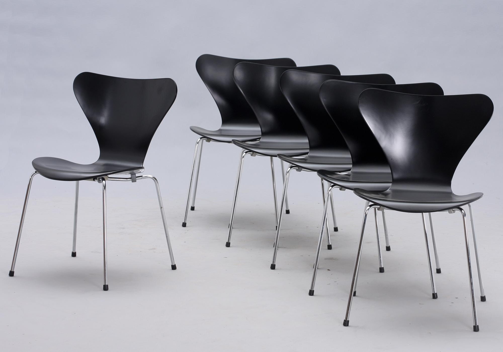 STOLAR, 6 st, "Sjuan", Arne Jacobsen för Fritz Hansen.