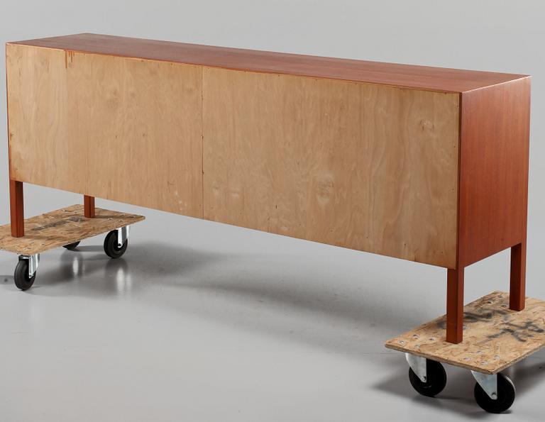 SIDEBOARD, Bertil Fridhagen, Bodafors, 1962.