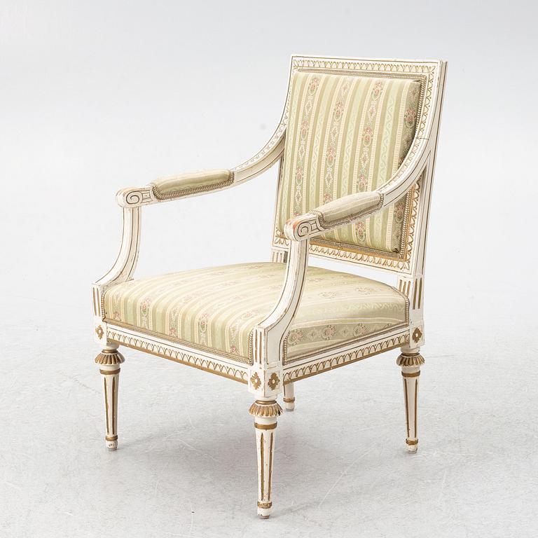 Armchair, by Ephraim Ståhl, (master in Stockholm 1794-1820). Late Gustavian.
