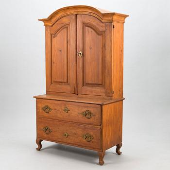 A Swedish 18th century cupboard.