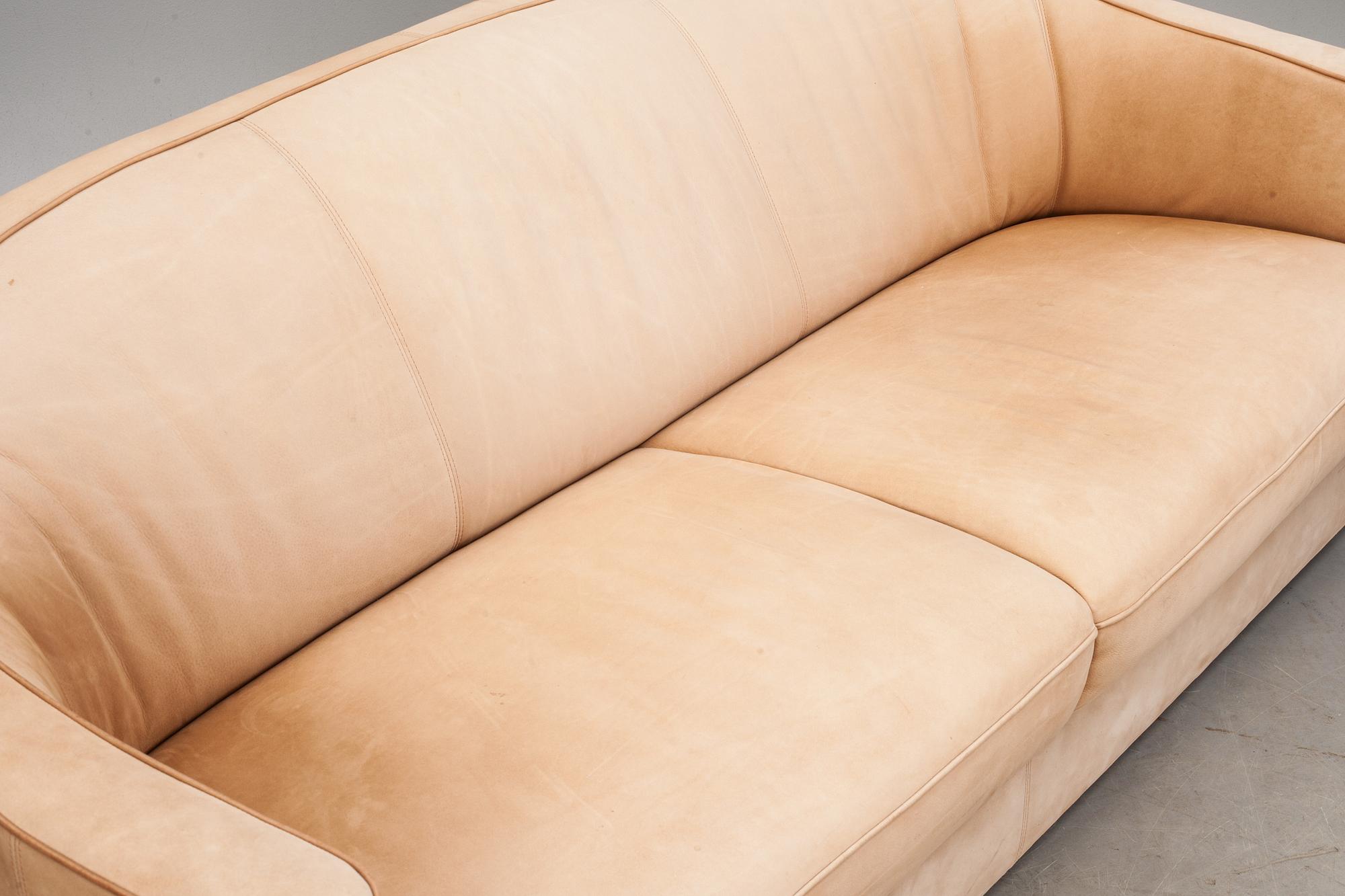 SOFFA, "Club Grande" design Ernst M Dettinger. Walter Knoll.