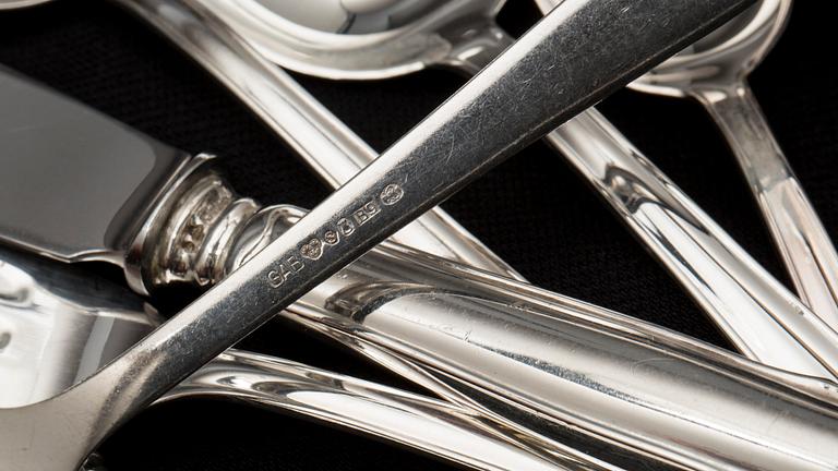 BESTICK, ca 84 dlr, "Chippendale", GAB, Stockholm, 1900-talets senare del, silver, totalvikt ca 2800 g.