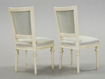STOLAR, 10 st. Gustaviansk stil, 1900-talets andra hälft.