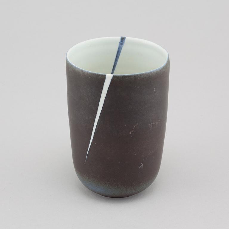 Seven stoneware and porcelain items from Rörstrand, third quarter of the 20th century.