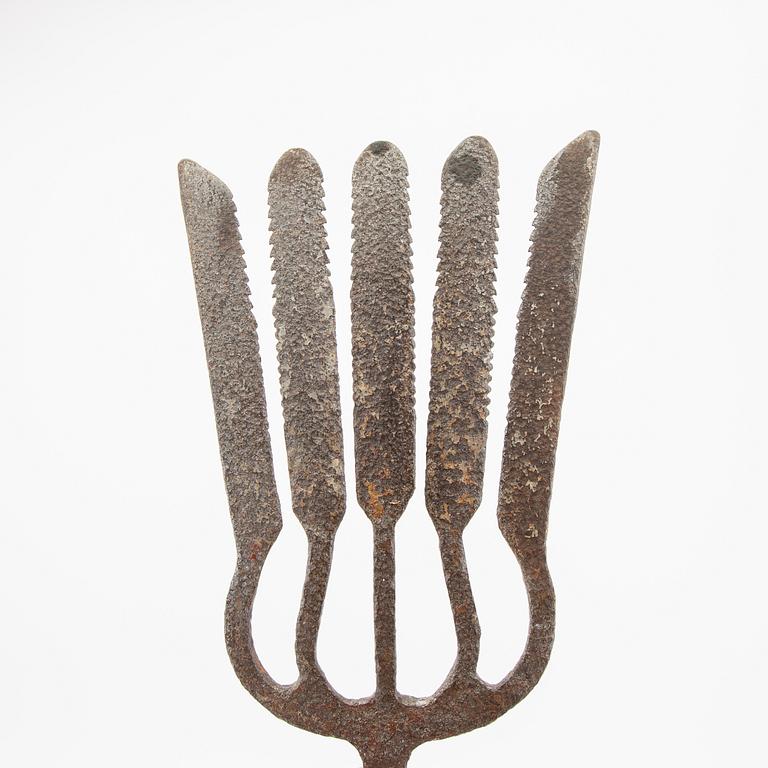 En samling ljuster 14 st 18/1900-tal gjutjärn.