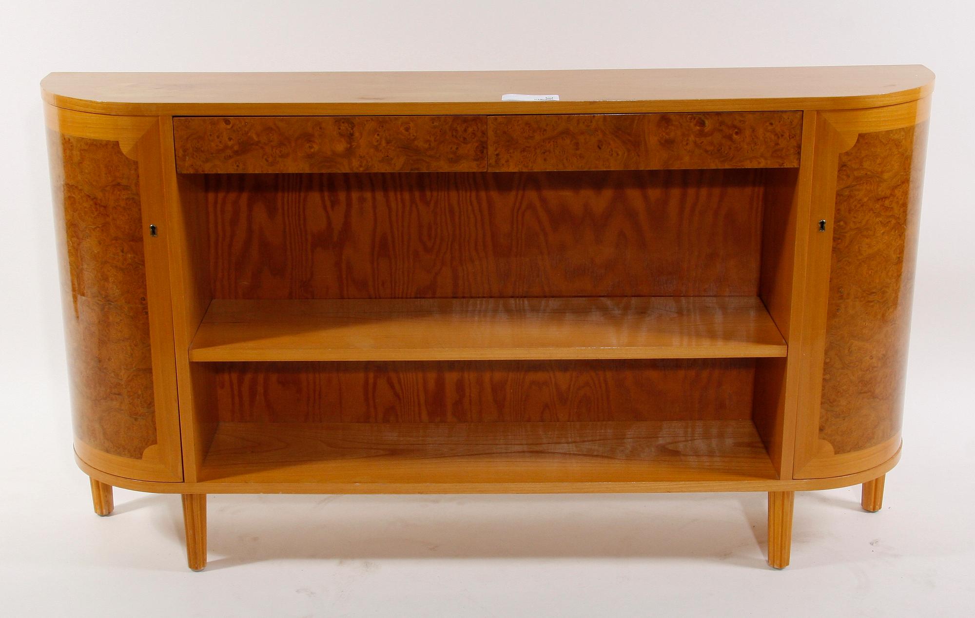 SIDEBOARD, 1940-tal.