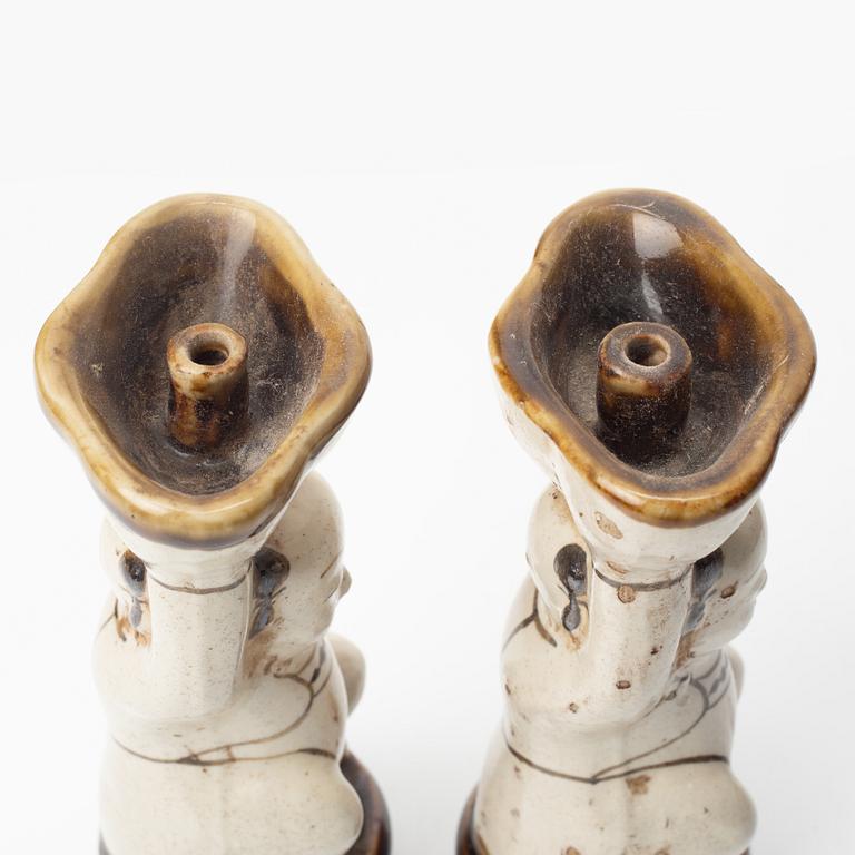 Rökelsehållare, två stycken, keramik. Qingdynastin,