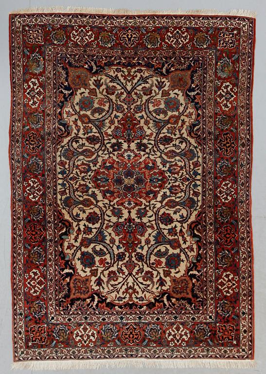 MATTA, Isfahan, ca 210 x 147 cm.