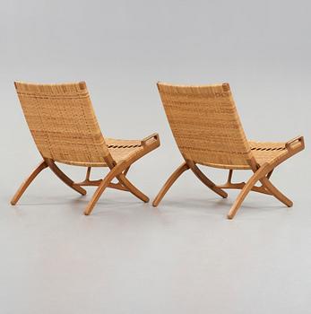 Hans J. Wegner, ett par "Folding chairs," modell 512, Johannes Hansen, Danmark 1950-tal.