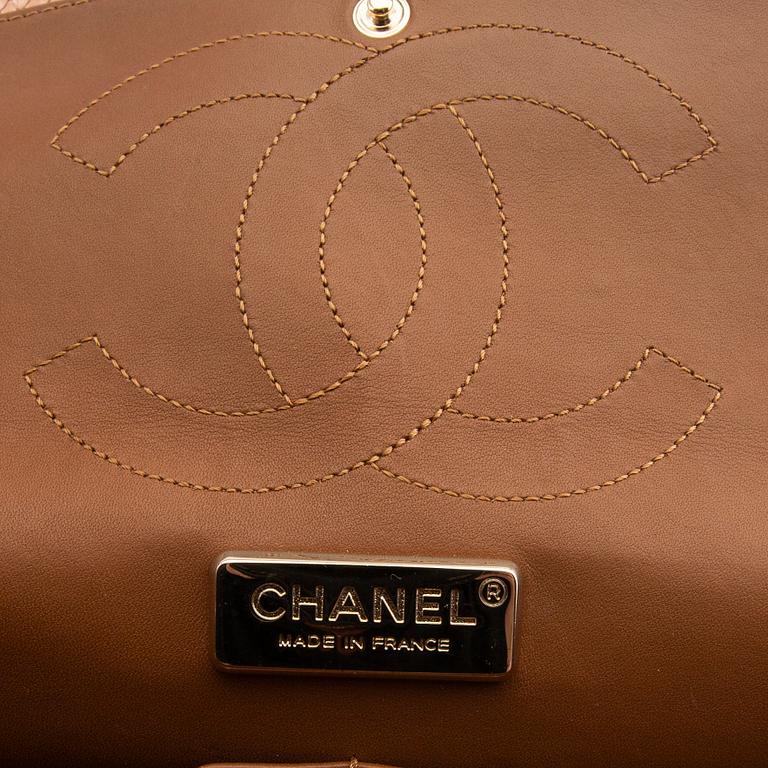 Chanel "Timeless/Classique python crossbody" handväska.