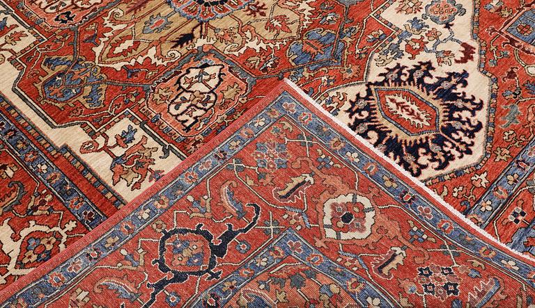 A Zigler Heriz design carpet, 306 x 250 cm.