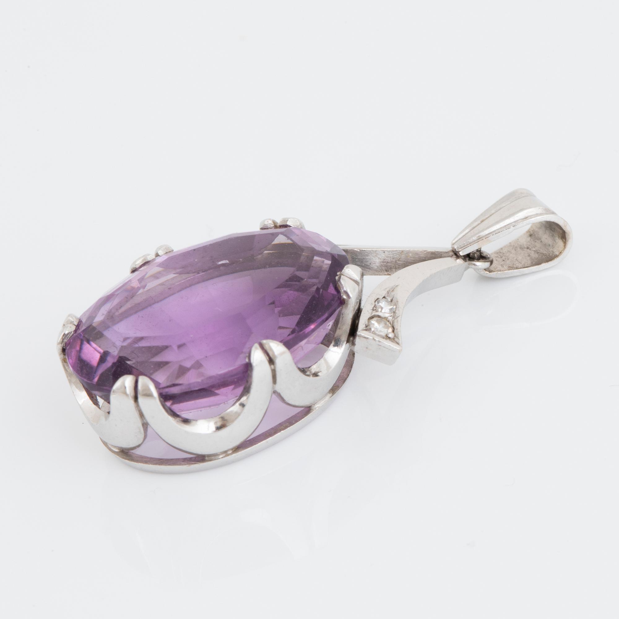 White gold, amethyst and small eight-cut diamond pendant.