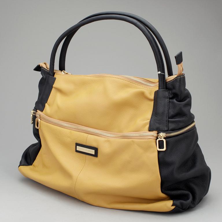 VÄSKA, Charles Jourdan.