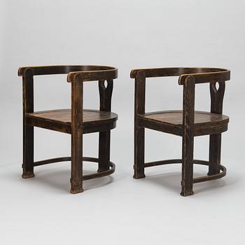 A pair of  Finnish armchairs in Romantic nationalism, around 1900.