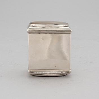 A Swedish 18th century parcel-gilt and agath, mark of Johan Wennerwall, Göteborg 1767.