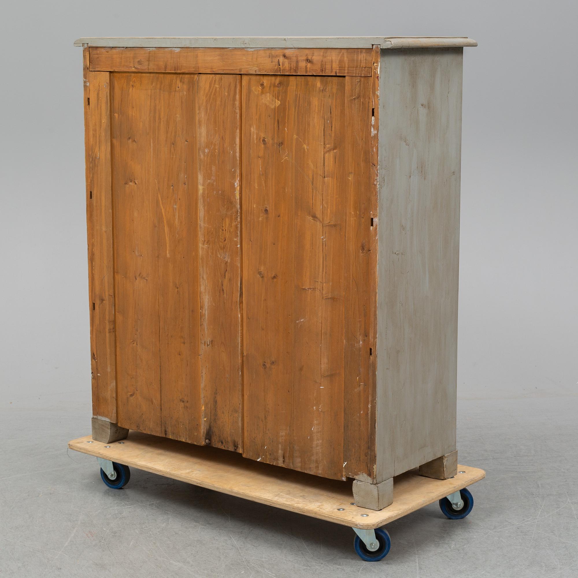 A late 19th Century cabinet.