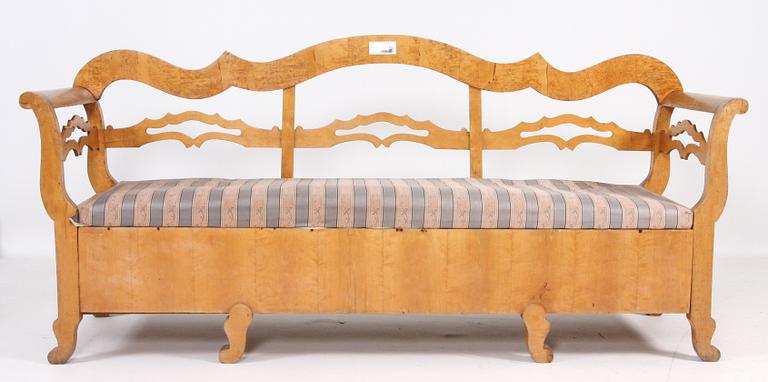 SOFFA, senempire, 1800-talets mitt.