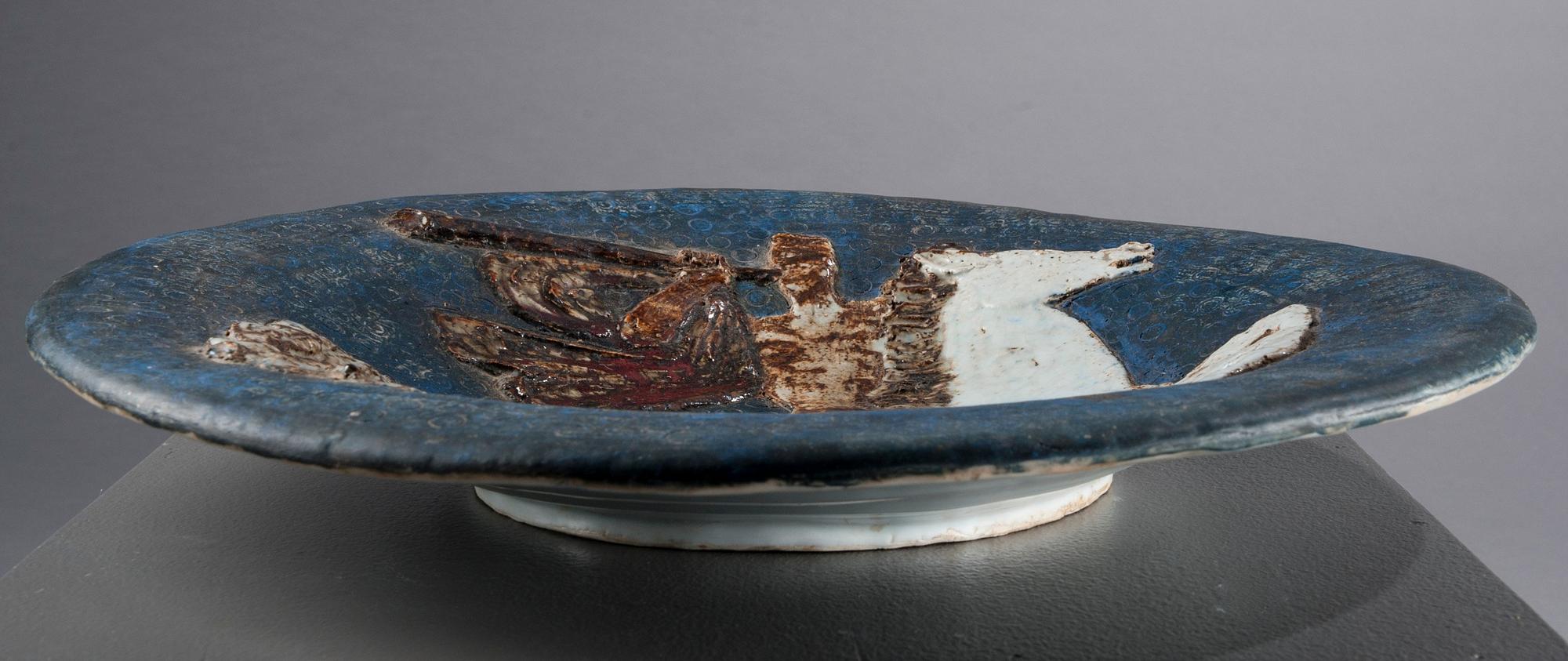 Michael Schilkin, A CERAMIC DISH.